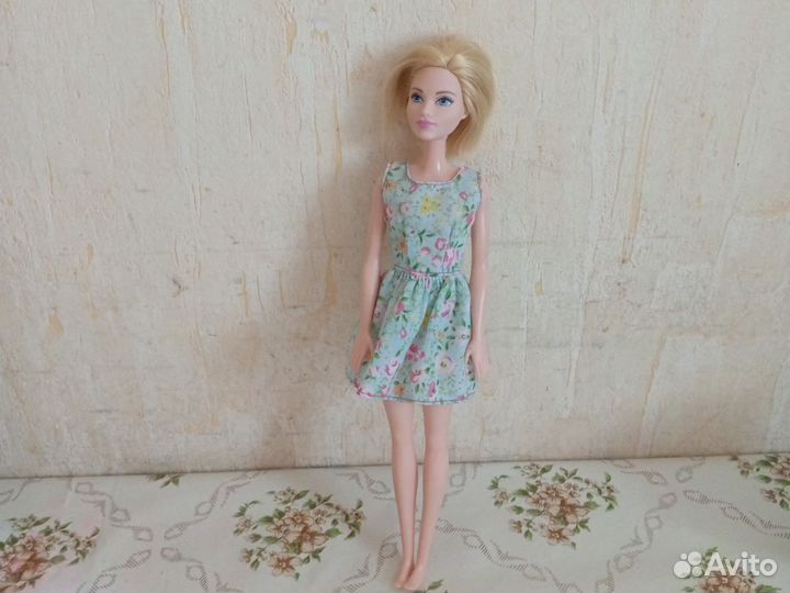 Кукла барби