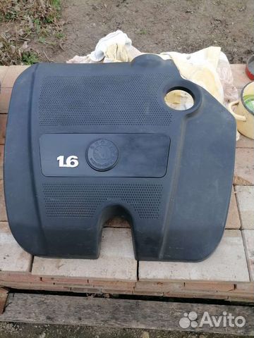 Декоративная крышка двигателя skoda 1.6