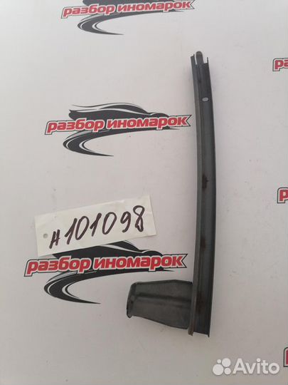 Направляющая стекла двери Toyota Camry ACV40 2006