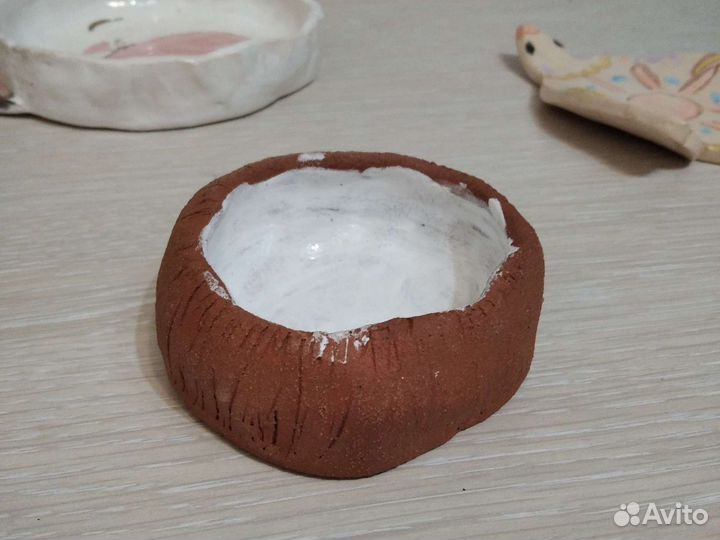 Тарелочка для украшений из красной глины