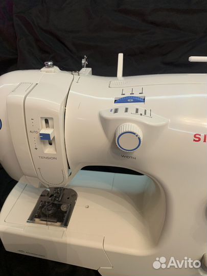 Швейная машинка singer