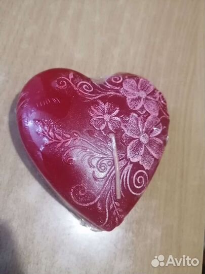 Свеча декоративная в форме сердца