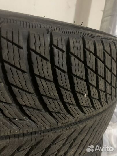 Michelin Pilot Alpin 5 SUV 275/45 R21 и 315/40 R21