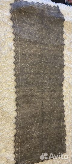 Пуховый платок палантин