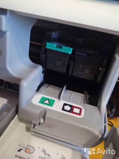 Мфу струйное HP PSC 1513