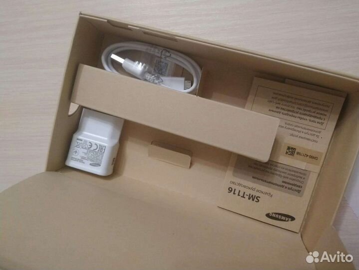Samsung Galaxy Tab 3 Lite 7.0 SM-T116