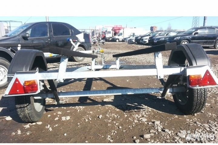 Лодочные Прицепы. Окрашеные с лебедкой