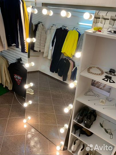 Безрамное гримерное зеркало