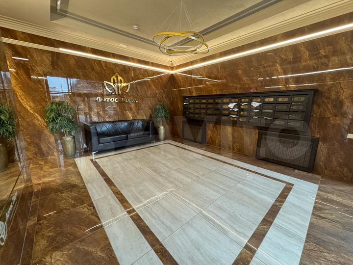 2-к. квартира, 79 м², 5/16 эт.