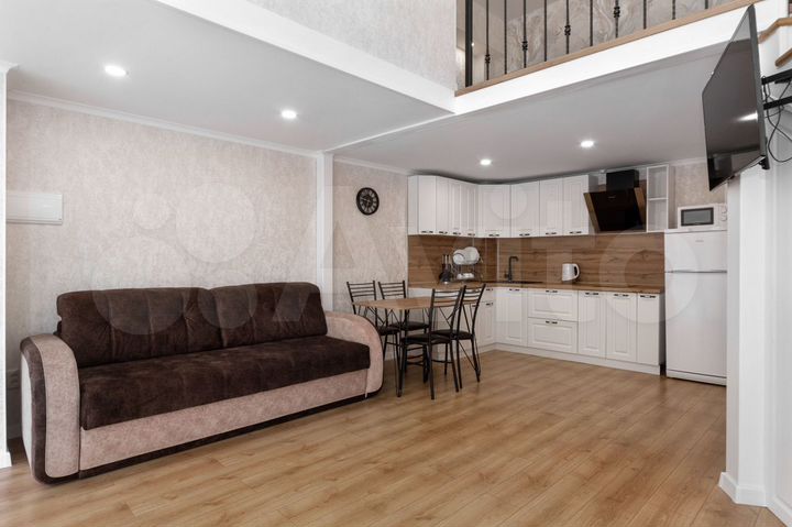 Квартира-студия, 40 м², 1/8 эт.