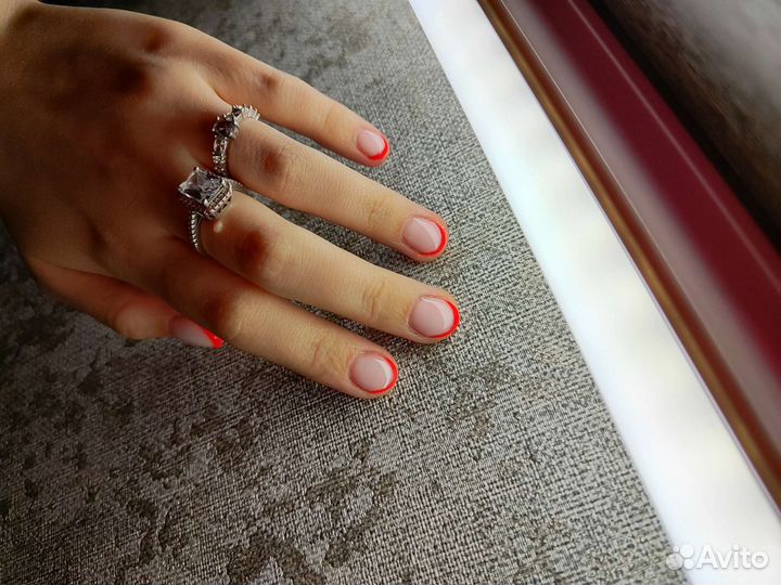 Маникюр на дому