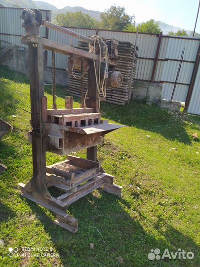 Станок для изготовления отсевных блоков