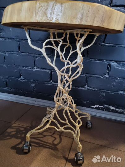 Журнальный стол лофт, эпоксидная смола