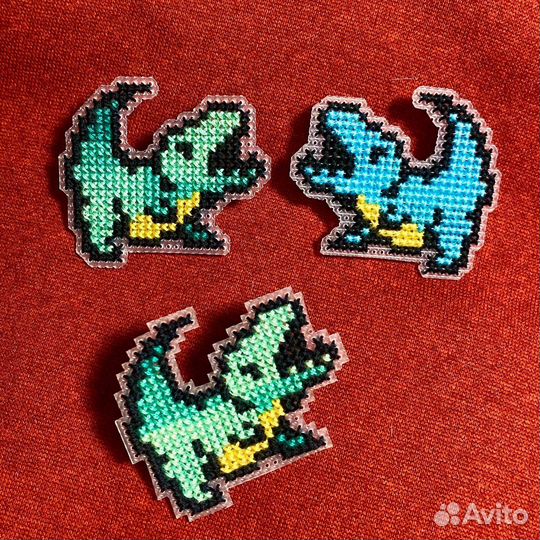 Значки и брелки на заказ