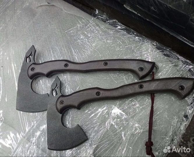 Топор Xaй-Teк