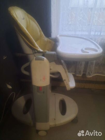 Детский стульчик для кормления peg perego tatamia