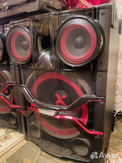 Музыкальный центр LG