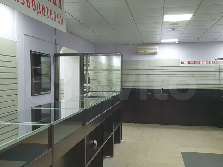Торговая площадь, 270 м²