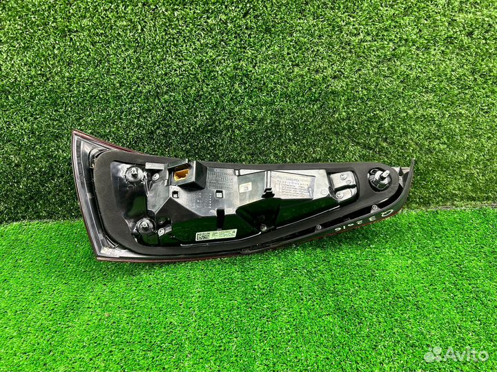 Фонарь задний правый Audi Q3 8U 2014-2018 рестаил