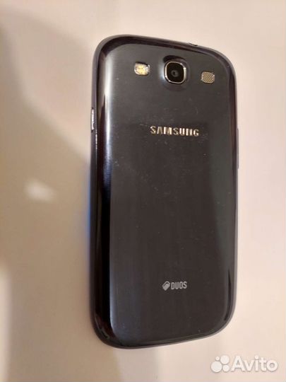 Смартфон Samsung Galaxy S3 Duos