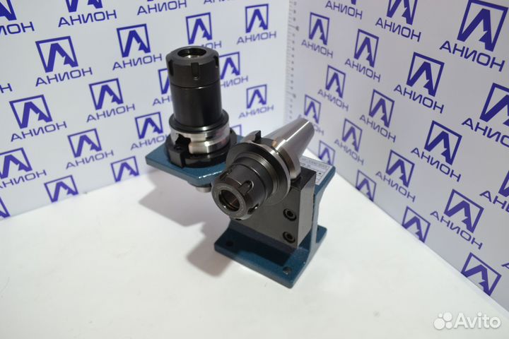 Вертикально-горизонтальный держатель оправок