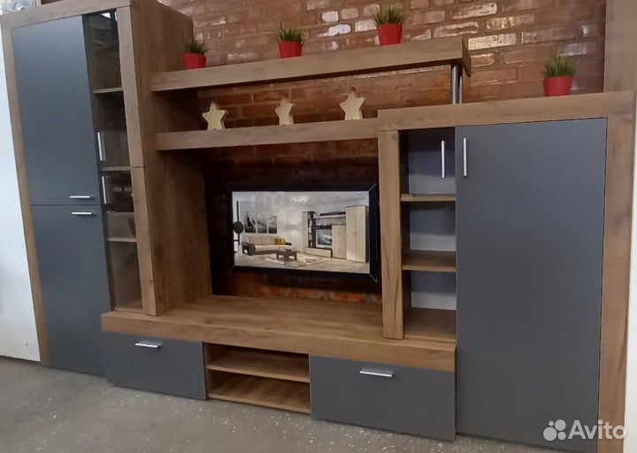 Стенка в гостиную