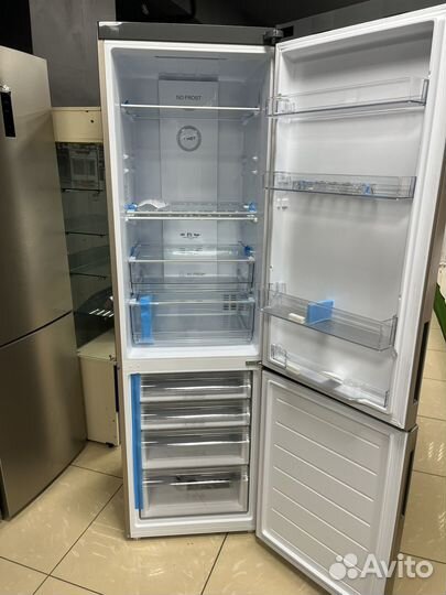 Холодильник новый Haier