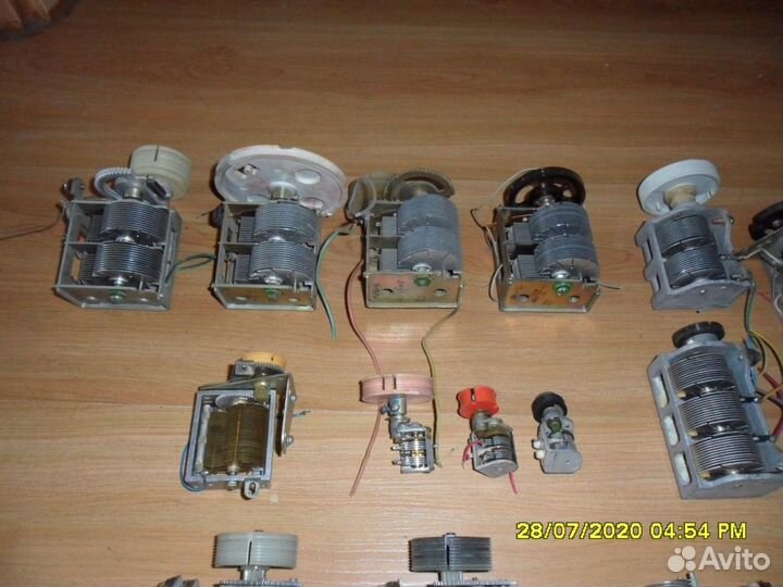 Конденсаторы переменной ёмкости (кпе)