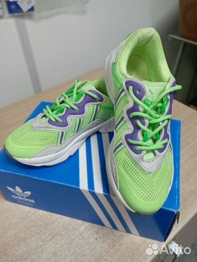 Кроссовки adidas 39размер