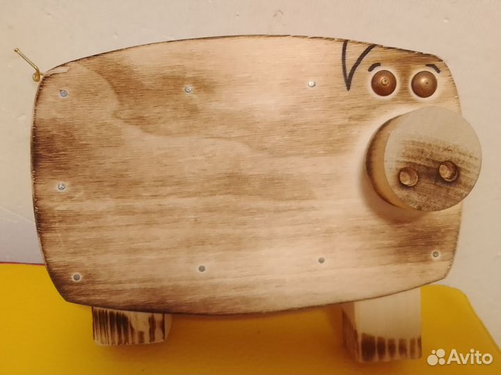 Копилка деревянная