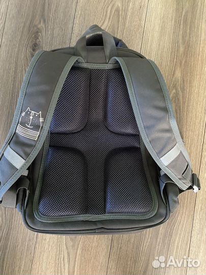 Школьный рюкзак