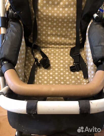 Коляска сидячая