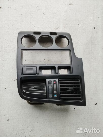 Накладка центральной консоли Nissаn Рrimеrа Ниссан