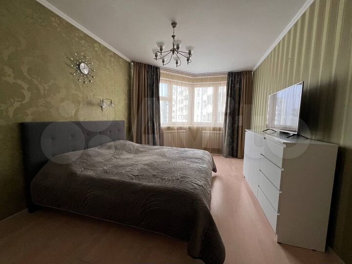 2-к. квартира, 85 м², 9/25 эт.