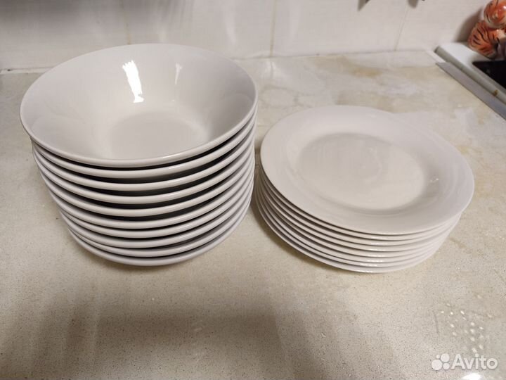 Посуда кружки тарелки стакан стопка вилка ложка