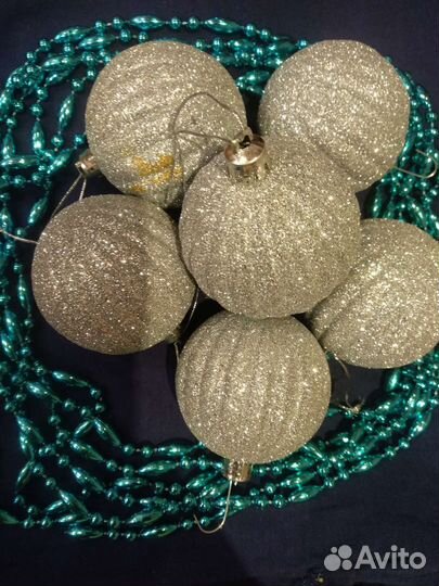 Елочные украшения