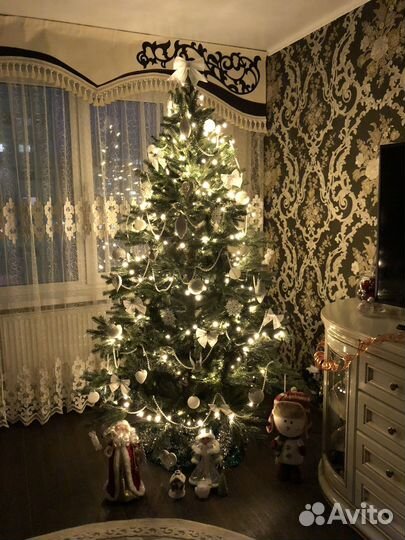 Елка искусственная