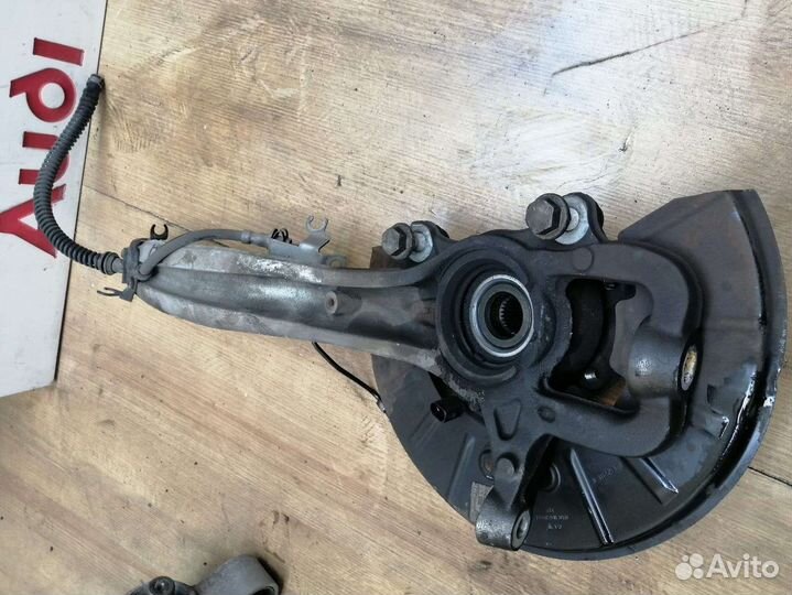 Поворотный кулак ауди q7 4l