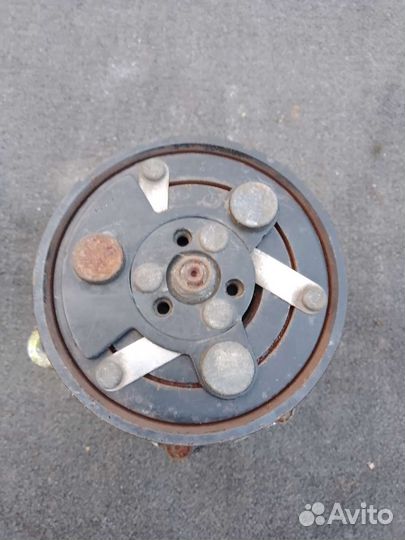 Компрессор кондиционера Skoda Octavia Tour A4