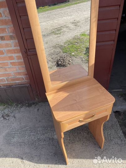 Парикмахерский стул