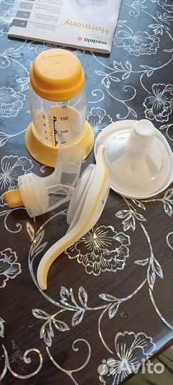 Молокоотсос medela harmony ручной