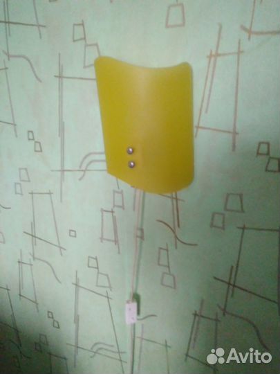 Светильник настенный бу