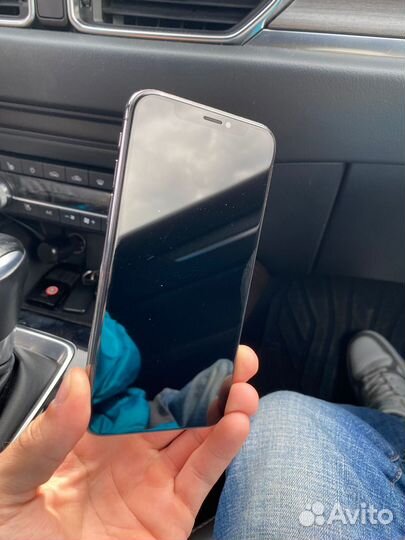iPhone X, 64 ГБ