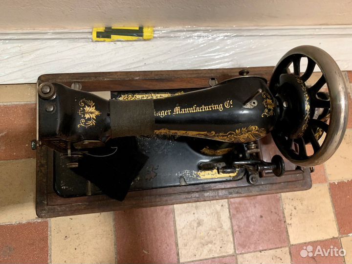 Швейная машинка zinger (singer) старинная