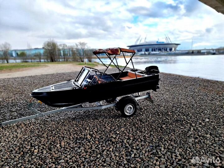 Яхты лодки катера без капитана аренда в СПБ