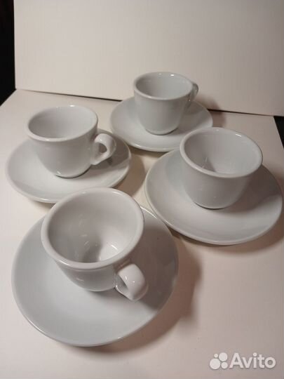 Кофейный фарфоровый сервиз 4-х перс