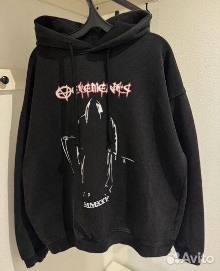 Vetements худи новая коллекция