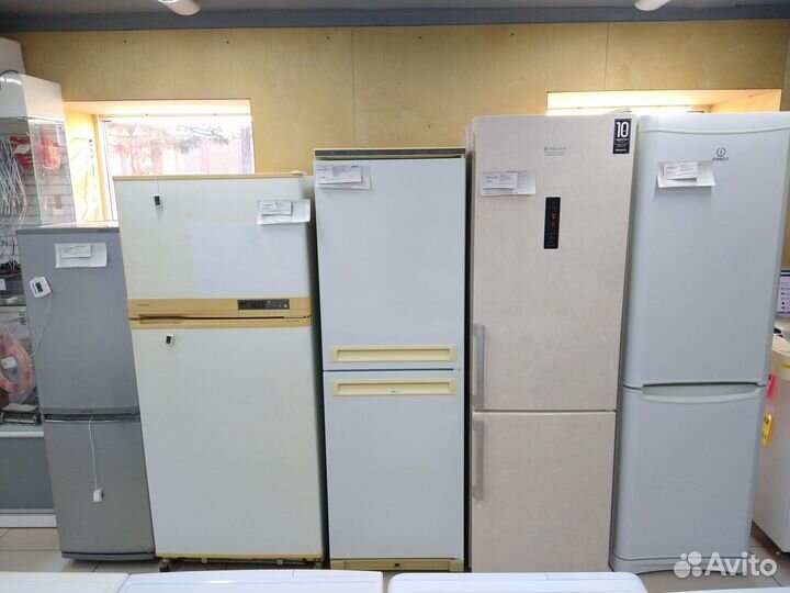 Холодильник Samsung. Доставка в подарок