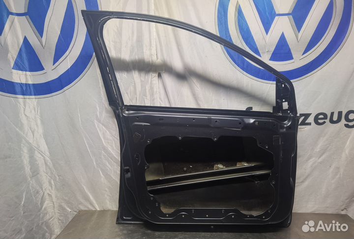 Дверь передняя левая Ford Focus 2