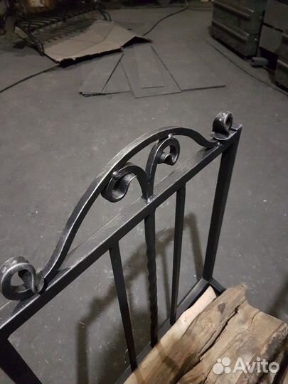 Дровница с набором 3 предметов